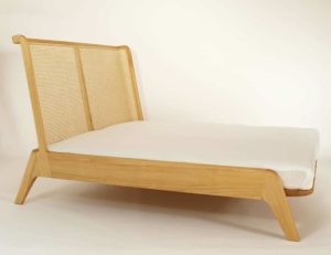 Bett mit Rattan für eine Matratze von 180 x 200 cm